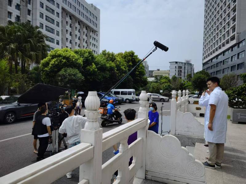 三山区广告片拍摄公司低成本实现高规格制作的诀窍
